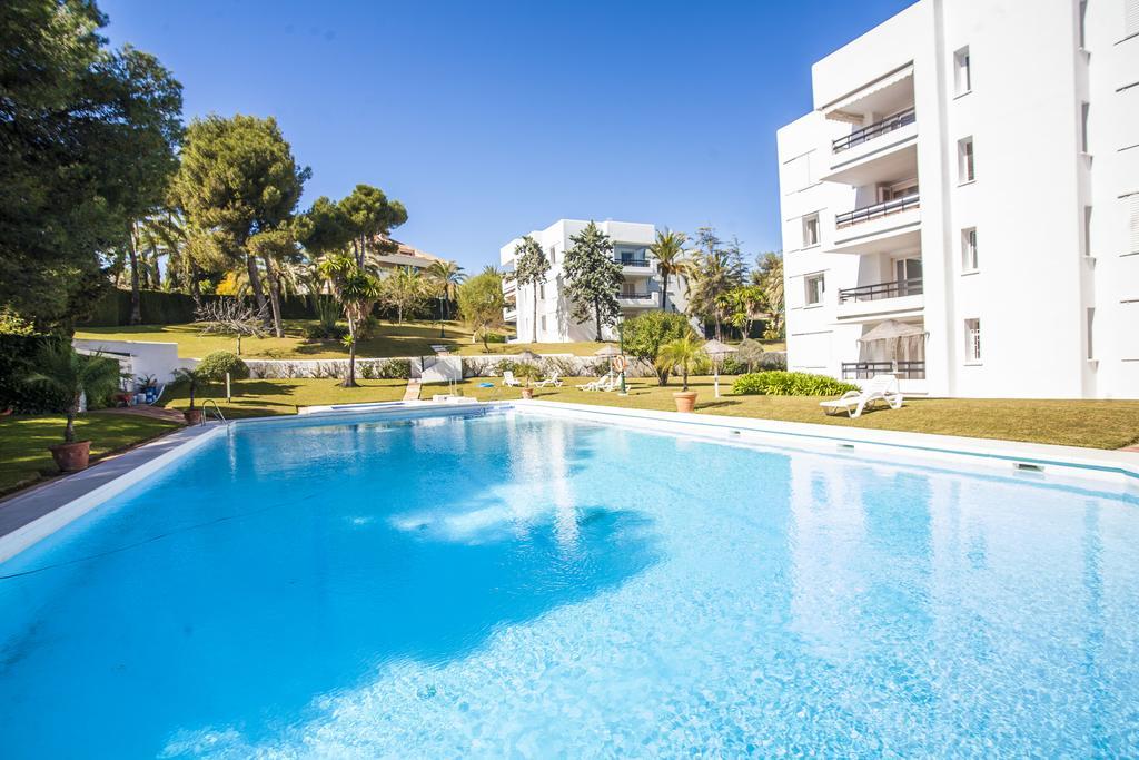 Ferienwohnung Monteros Beach Flat Marbella Exterior foto