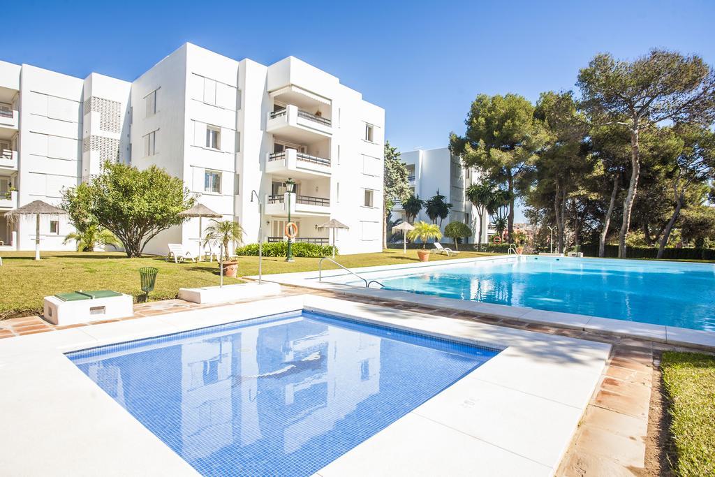 Ferienwohnung Monteros Beach Flat Marbella Exterior foto